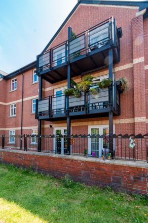 Rear- click for photo gallery